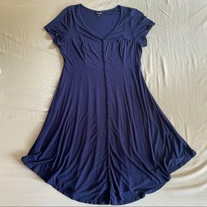 TORRID size 0 (12/L) navy midi-length dress